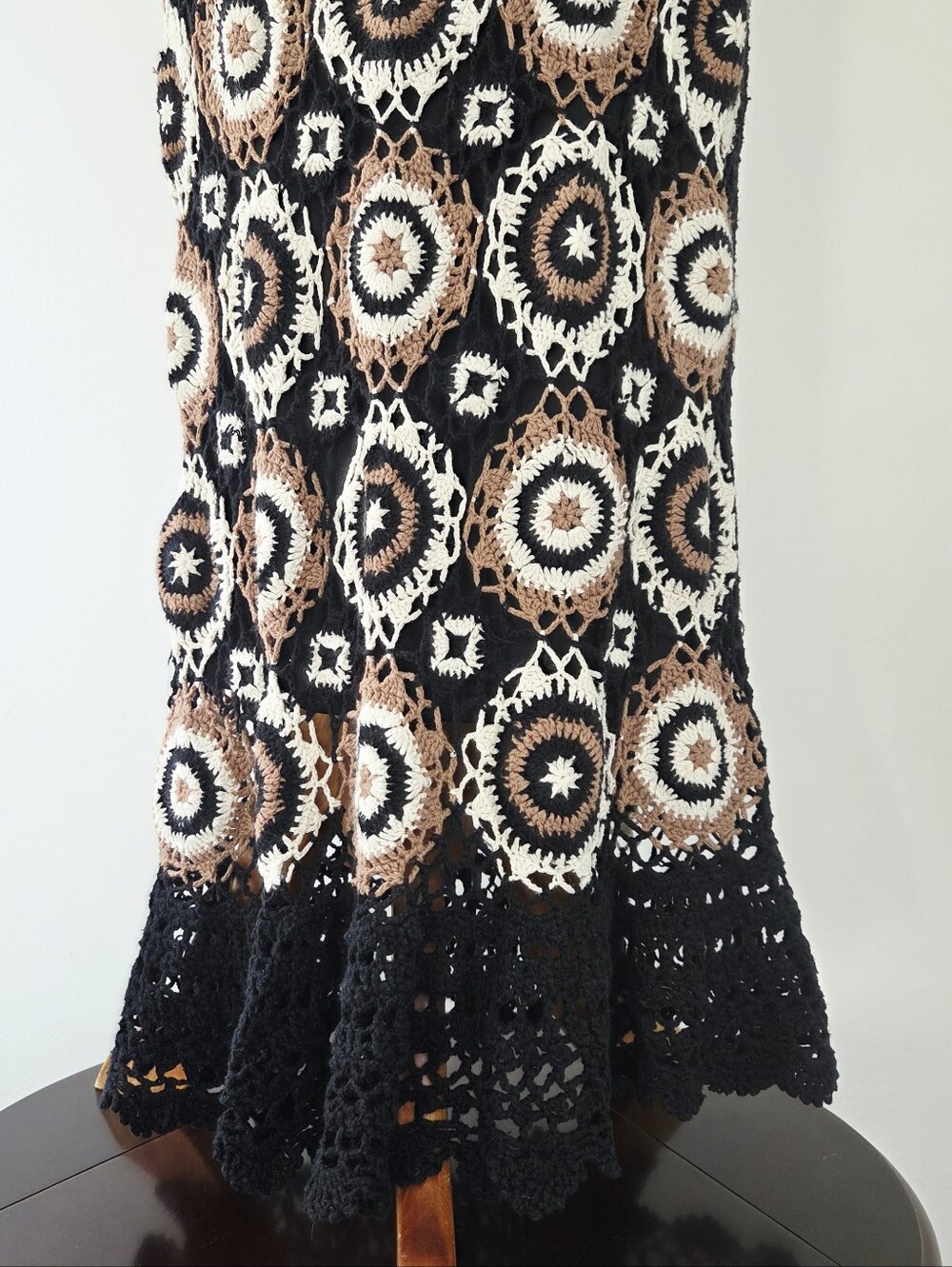 Newport News crochet circular granny Square Midi Dress Medium - Picture 5 of 9